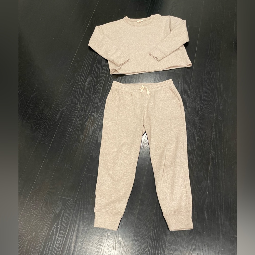 Splendid sweatshirt and jogger set